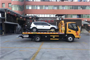 祥云汽车紧急补胎换胎救援