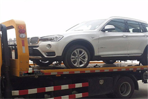 祥云拖车24小时服务电话